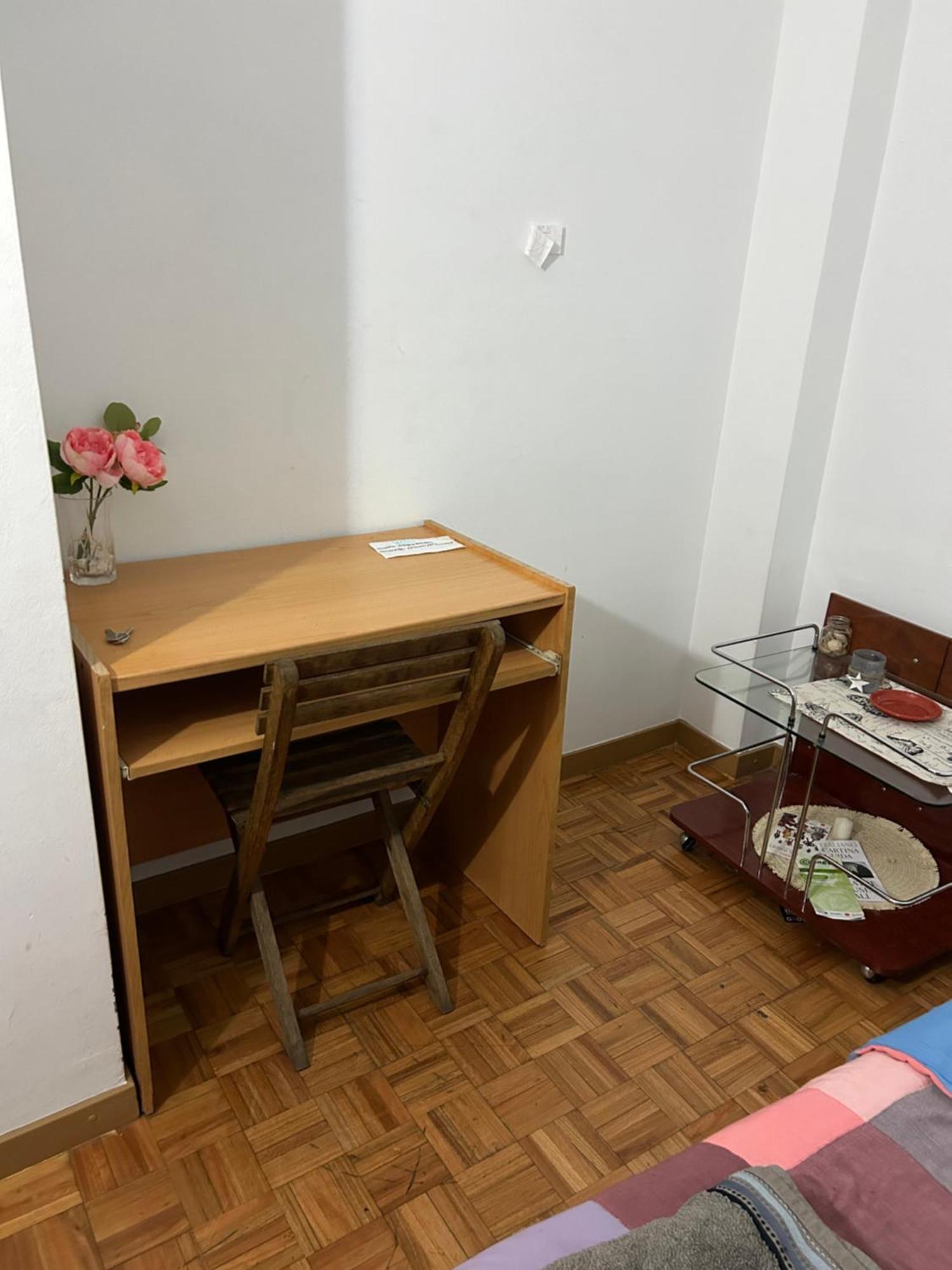 Habitacion Doble En Figueres Apartment Figueres  Exterior photo